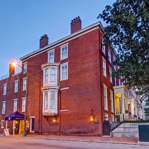 Linden Row Locanda